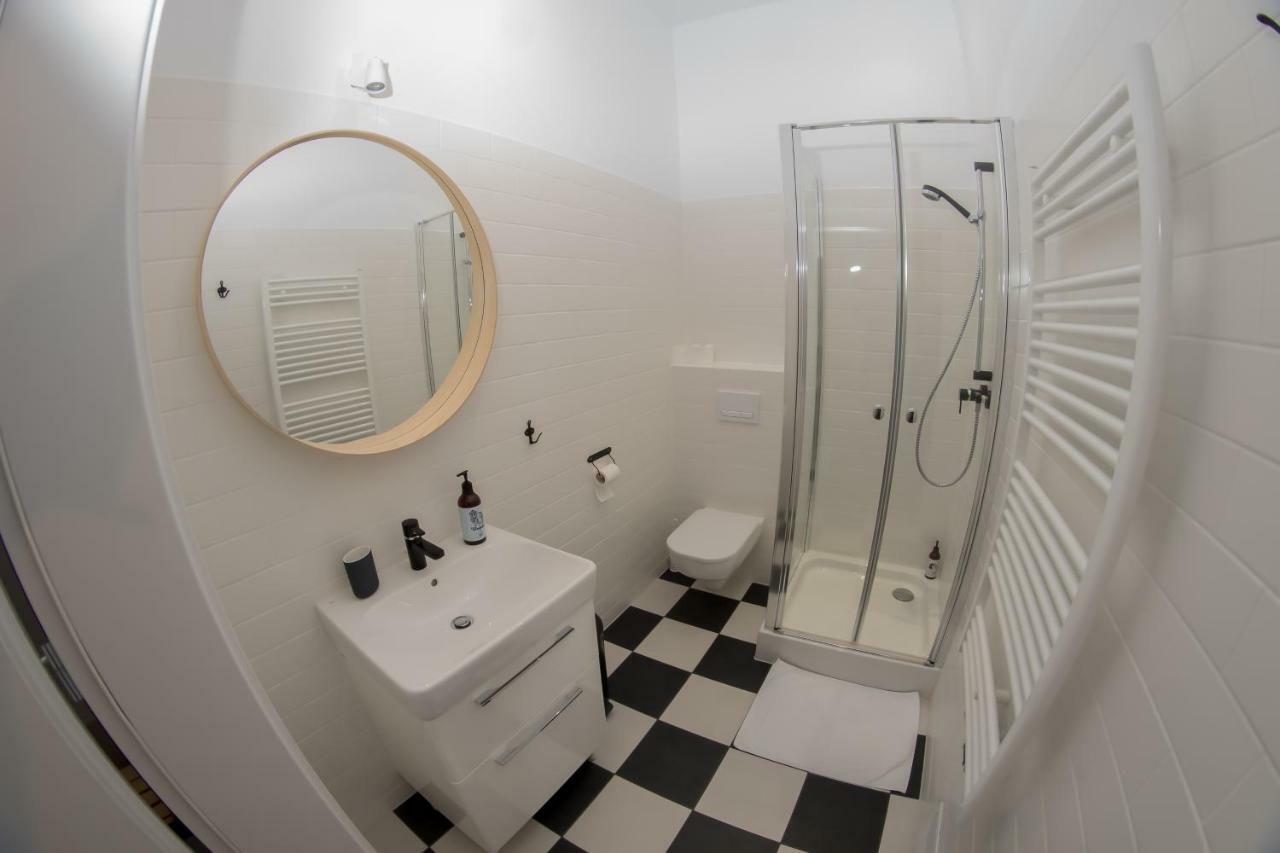 Palac I Folwark Brzeznica Brzeznica  Exteriér fotografie