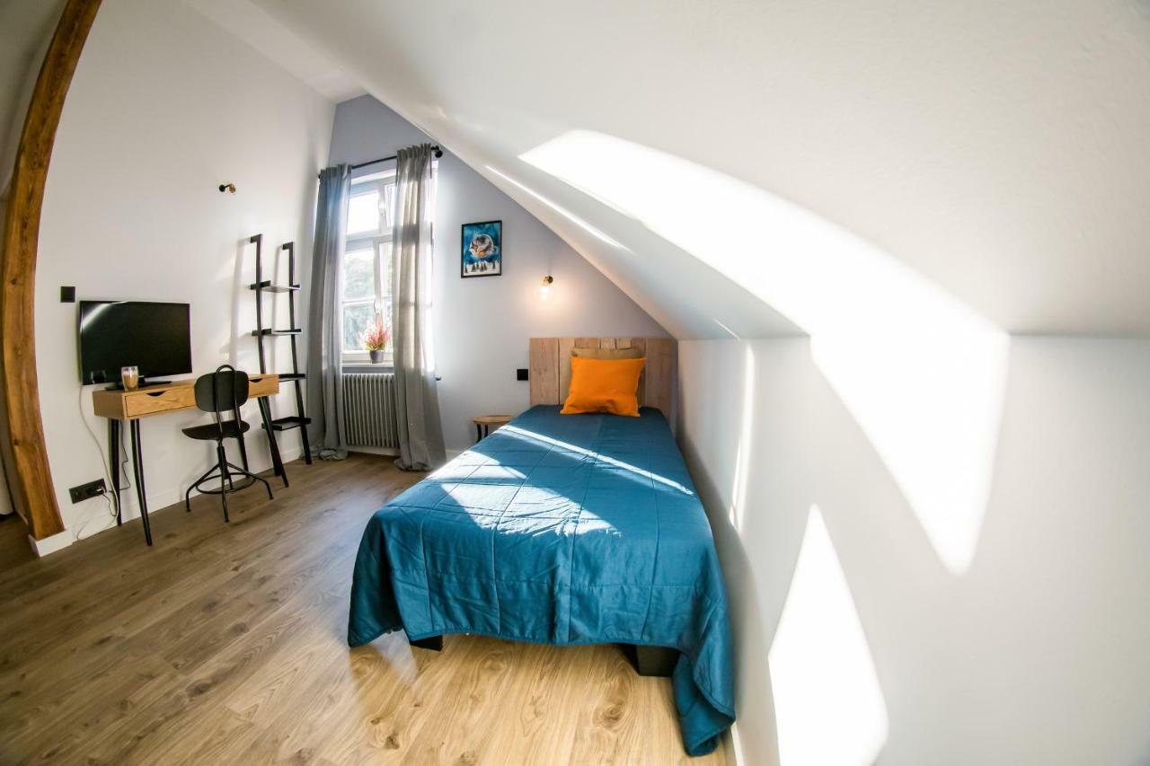 Palac I Folwark Brzeznica Brzeznica  Exteriér fotografie